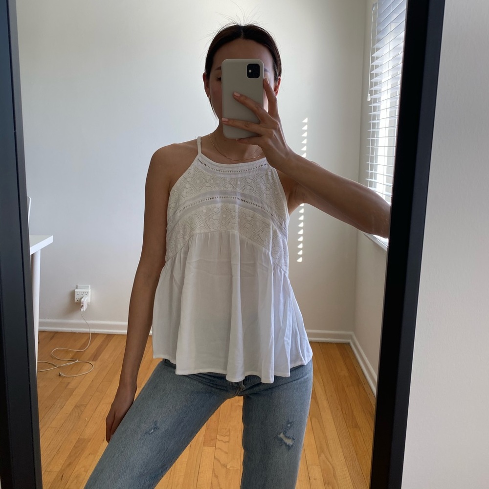 Lace Racer Back Flowy Tank